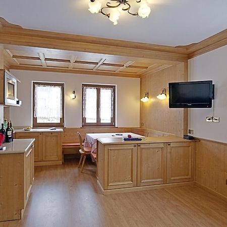 Appartamenti Barisetti Cortina d'Ampezzo Zimmer foto