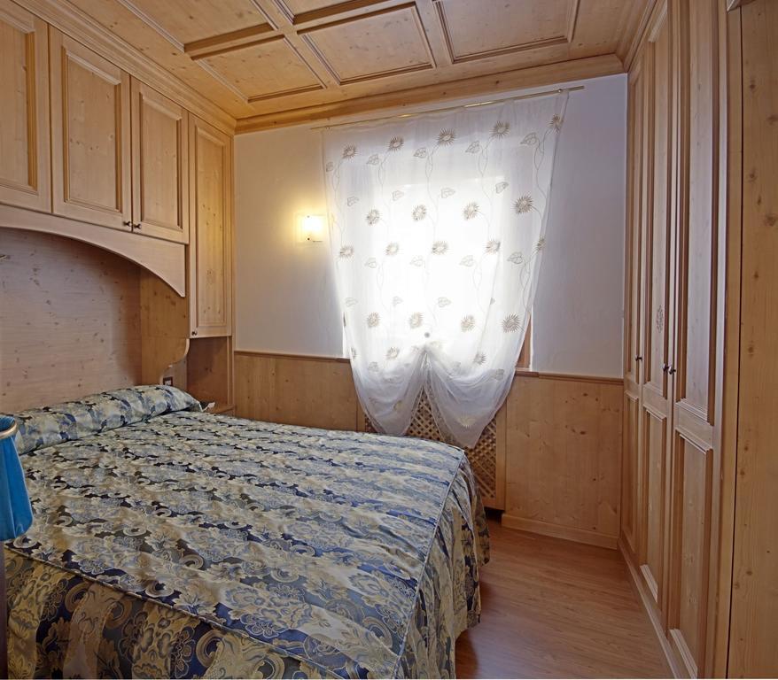 Appartamenti Barisetti Cortina d'Ampezzo Zimmer foto