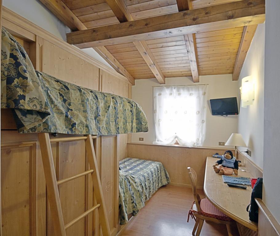 Appartamenti Barisetti Cortina d'Ampezzo Zimmer foto